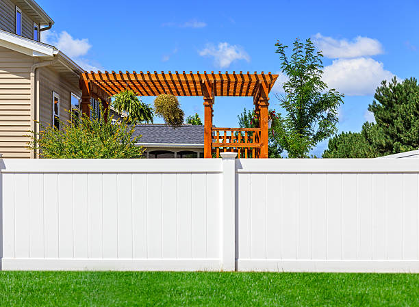 Tan Vinyl Semi-Privacy